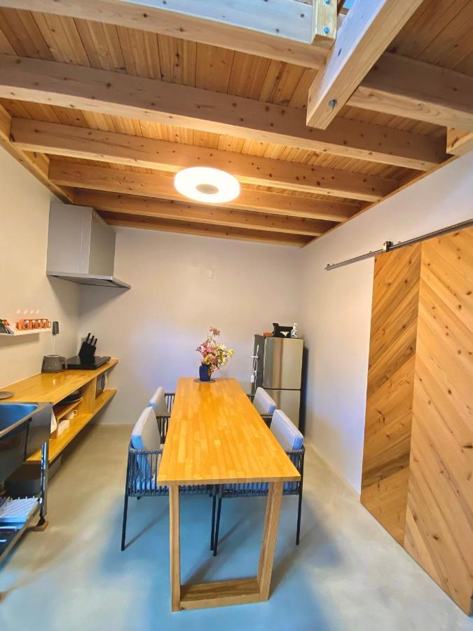 Hotel Little Swiss House โมโตบุ ภายนอก รูปภาพ