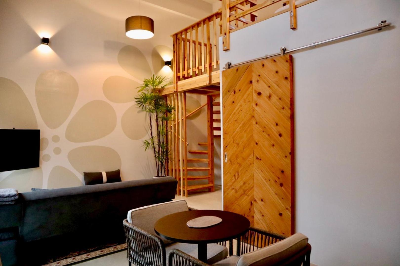Hotel Little Swiss House โมโตบุ ภายนอก รูปภาพ